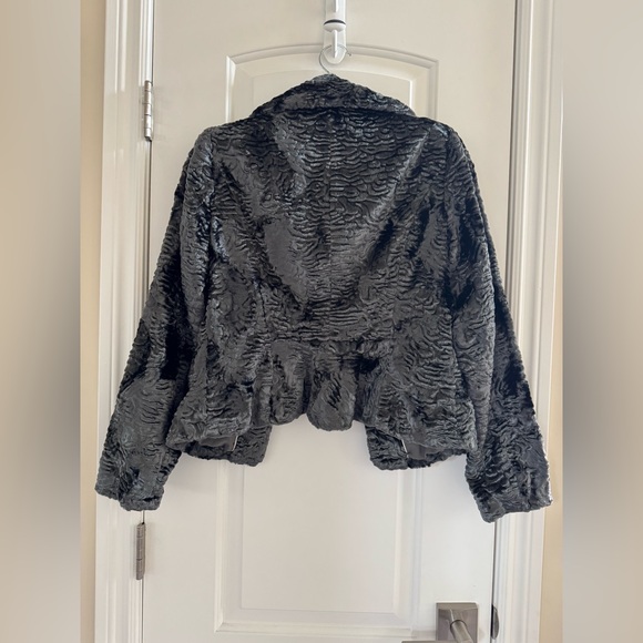 White House Black Market WHBM faux Persian lamb fur jacket XS Black Grey - Picture 10 of 15